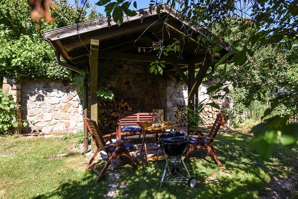 Apartamento Dum V Zahrade Písek Exterior foto